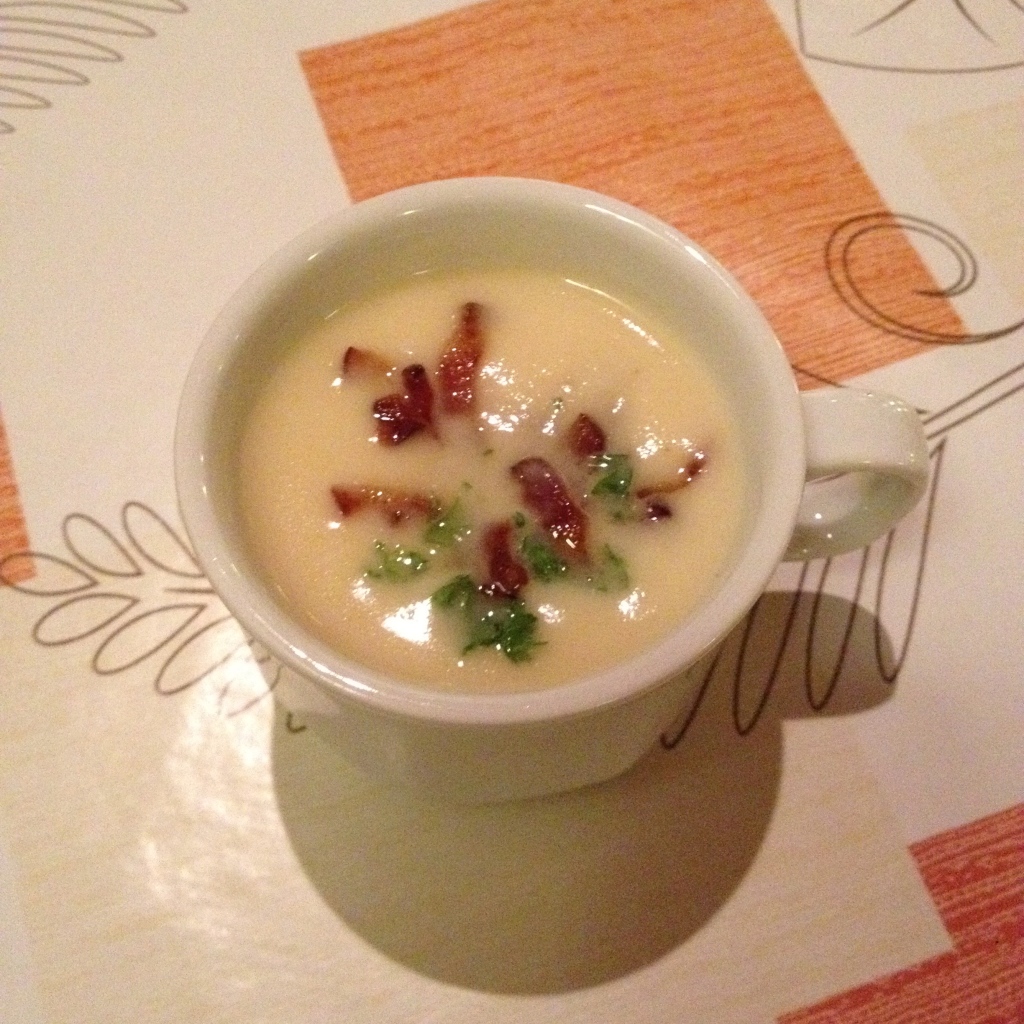 Turnip soup with bacon